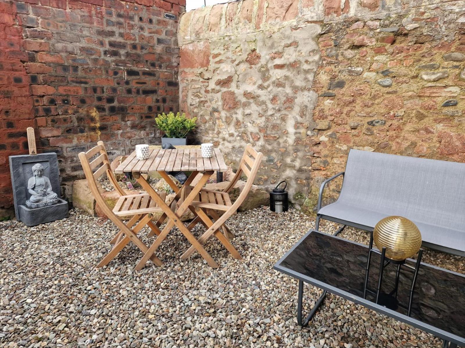 Апартаменты Grange8 Luxury Snug & Courtyard In Blairgowrie Blairgowrie and Rattray Экстерьер фото